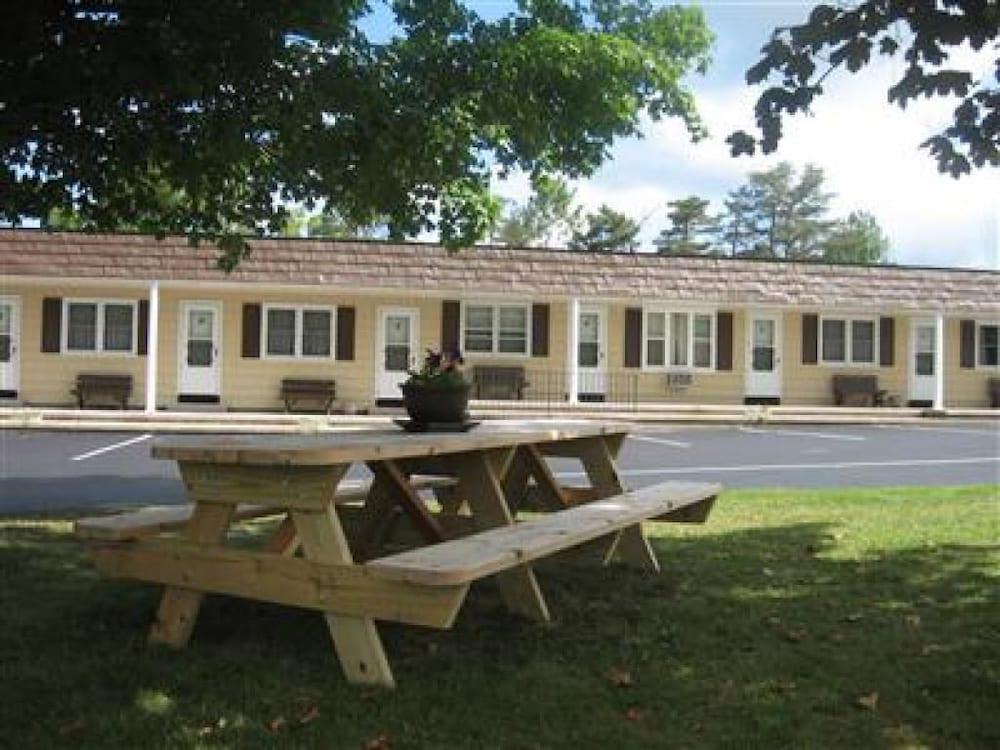 All Seasons Inn Oswego Extérieur photo